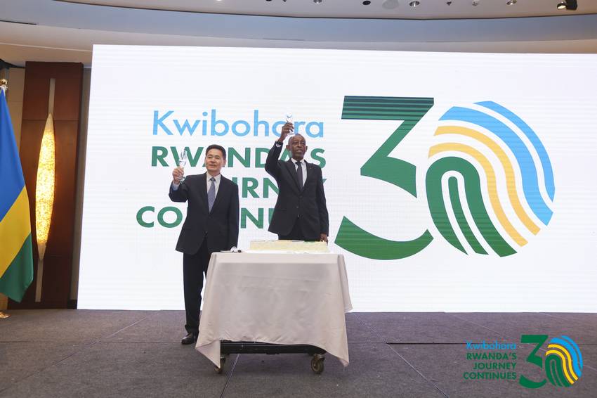 盧旺達解放30周年國慶招待會舉行